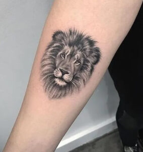 idea tatuaggio leone 20