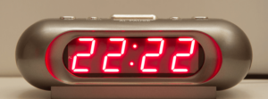 22:22 ora orologio digitale sveglia
