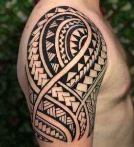Tatuaggi braccio uomo idea 23